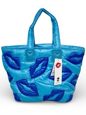Wildfox Quilted Puffer Lips Tote Blue New NWT + Free Gift